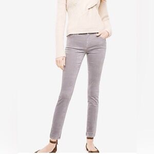 UEC VELVET ANN TAYLOR SILVER GREY VELOUR THE SKINNY MODERN FIT SZ 8